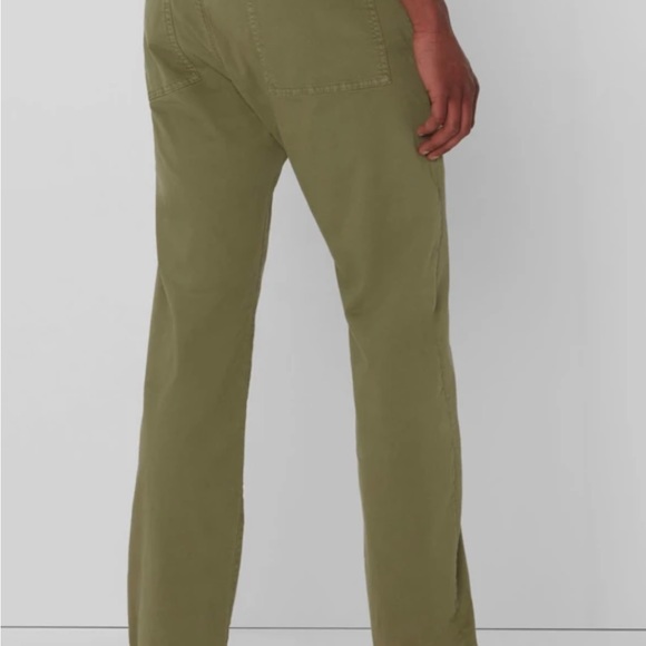 7 For All Mankind NWOT Mens Twill Pant in Light Army - Picture 3 of 4
